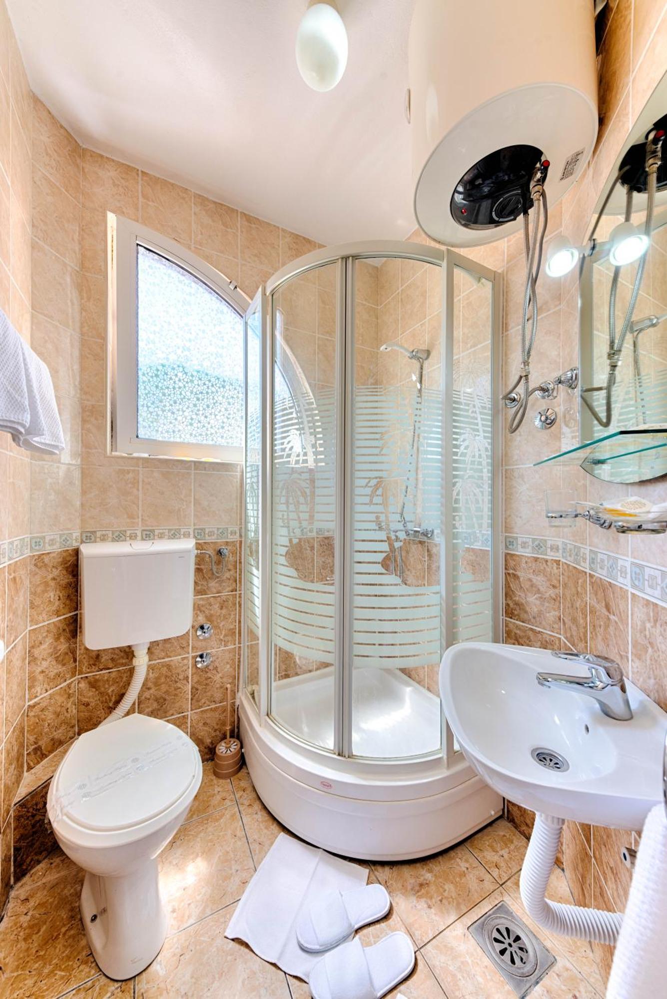 Hotel Dana Čanj Buitenkant foto